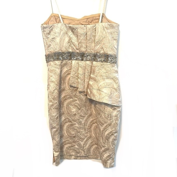 Strapless mini with crepe and sequin detail - Picture 2 of 4